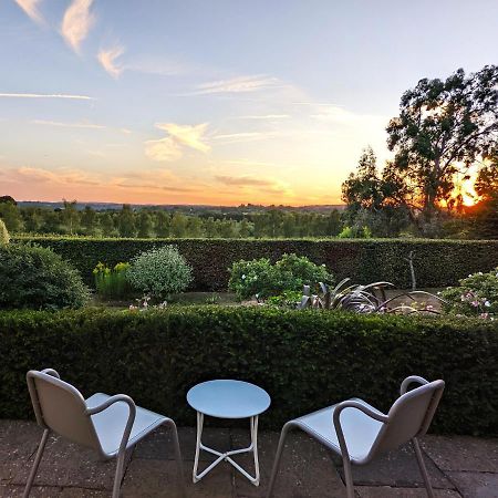 Meadow Cottage Bed & Breakfast Hawkhurst Dış mekan fotoğraf
